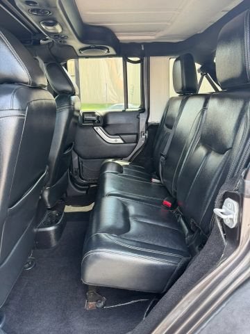 2014 Jeep Wrangler Unlimited Rubicon - Photo 9