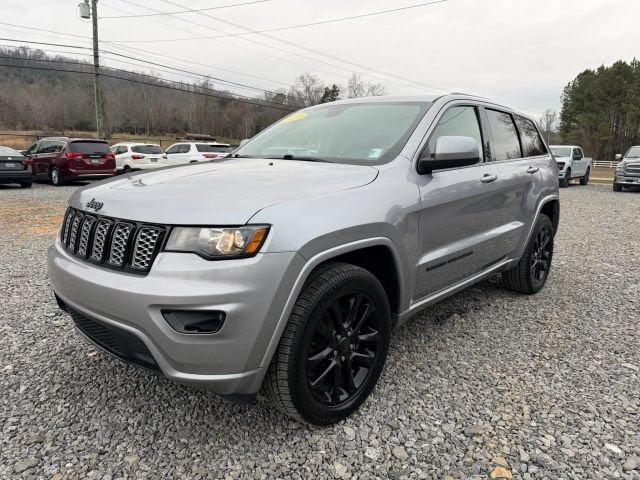 2020 Jeep Grand Cherokee Altitude