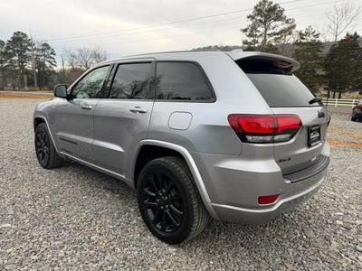 2020 Jeep Grand Cherokee Altitude