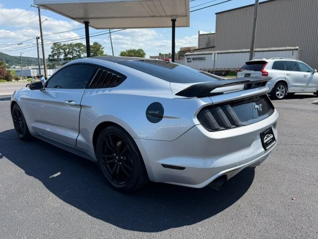 2016 Ford Mustang EcoBoost Coupe 2D