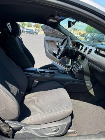 2016 Ford Mustang EcoBoost Coupe 2D