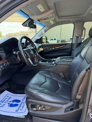2017 Cadillac Escalade Luxury