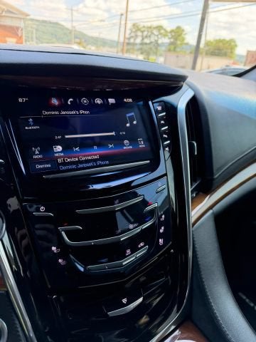 2017 Cadillac Escalade Luxury
