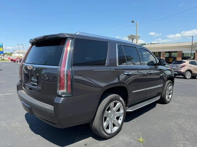 2017 Cadillac Escalade Luxury