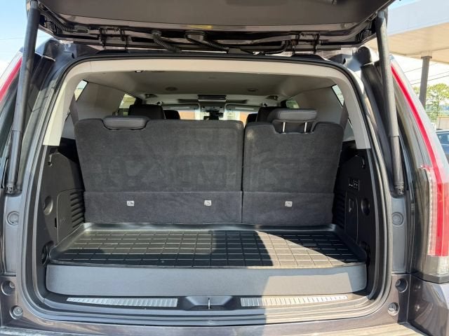 2017 Cadillac Escalade Luxury