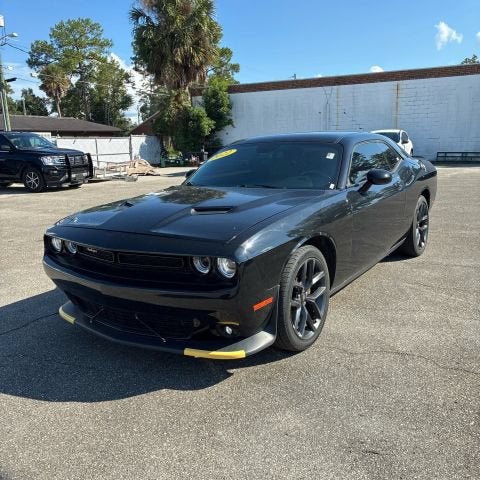 2022 Dodge Challenger SXT