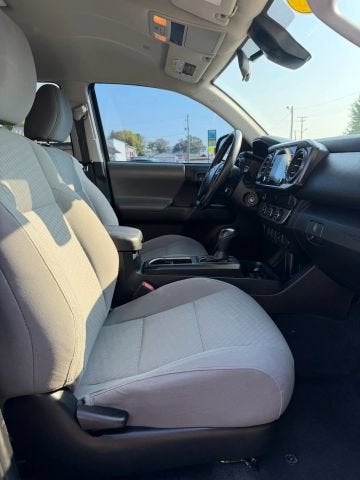 2022 Toyota Tacoma 2WD SR Pickup 4D 5 ft