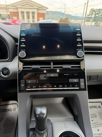2021 Toyota Avalon XLE