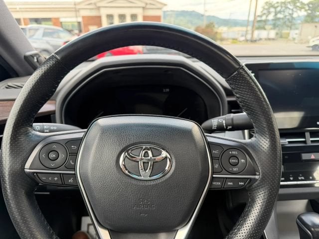 2021 Toyota Avalon XLE