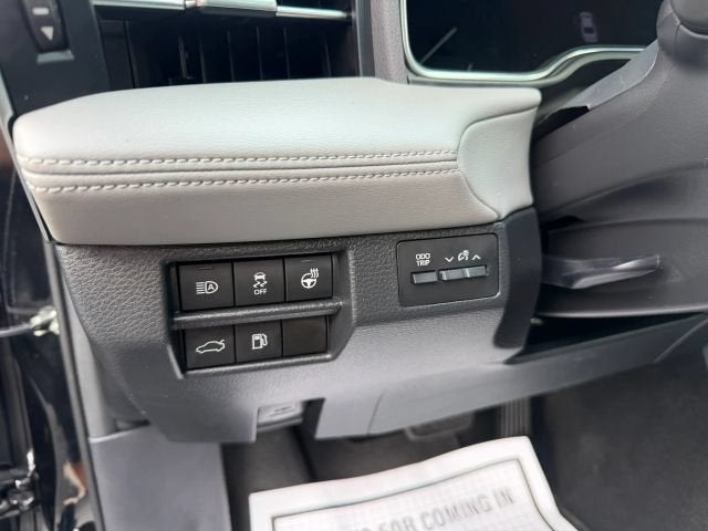 2021 Toyota Avalon XLE