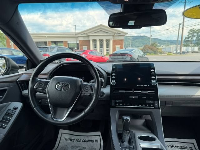 2021 Toyota Avalon XLE