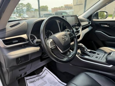 2022 Toyota Highlander XLE