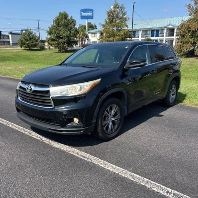 2015 Toyota Highlander LE Plus Sport Utility 4D