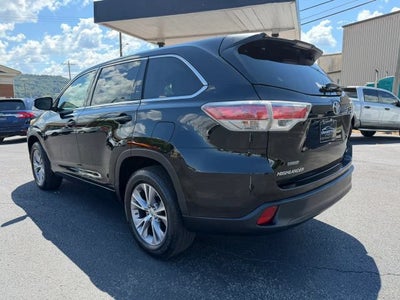 2015 Toyota Highlander LE Plus Sport Utility 4D