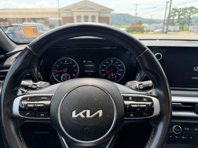 2022 Kia K5 GT-Line