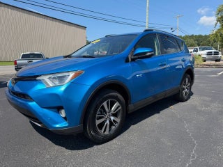 2018 Toyota RAV4 XLE Sport Utility 4D