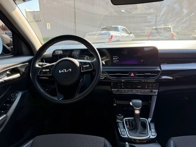 2025 Kia Seltos S - Photo 9