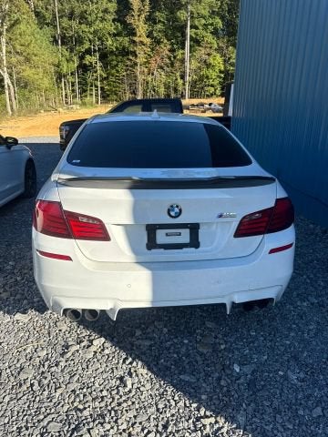 2013 BMW M5 Sedan 4D