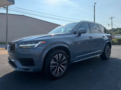 2020 Volvo XC90 Momentum